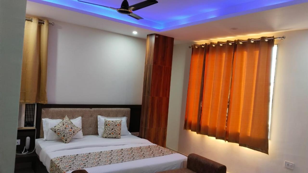 Hotel Bagga Kuteer Haridwar Bagian luar foto